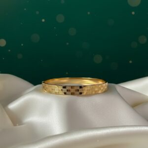 The Golden Geometric Checker Cuff
